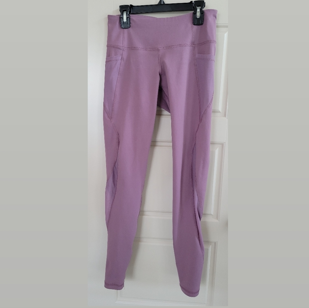 Old Navy Active High-Waisted Elevate Legging, Mesh-Paneled 7/8-Length Compressio
